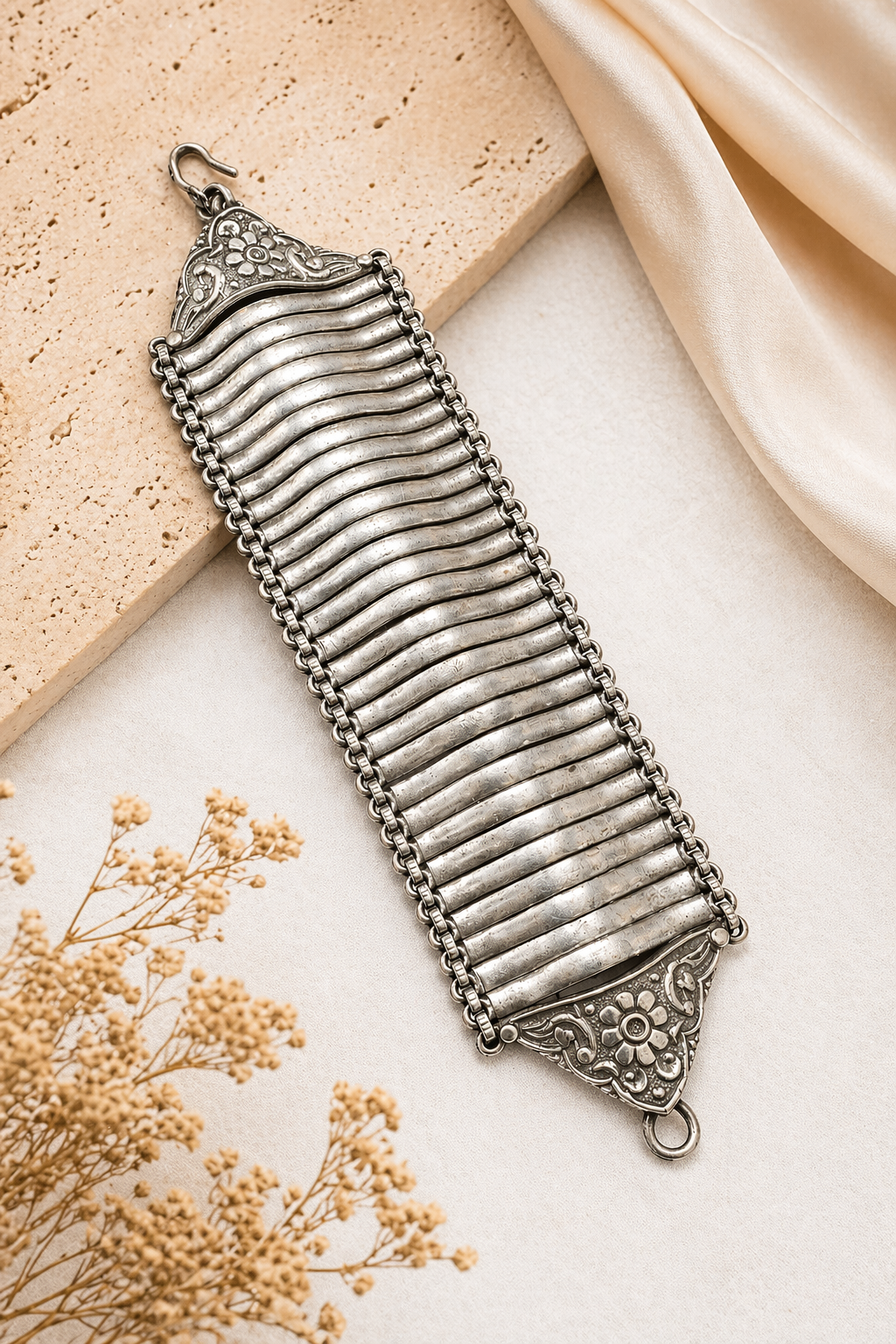 Antique Ribbed Cuff Bracelet – Oxidized Silver Statement Band