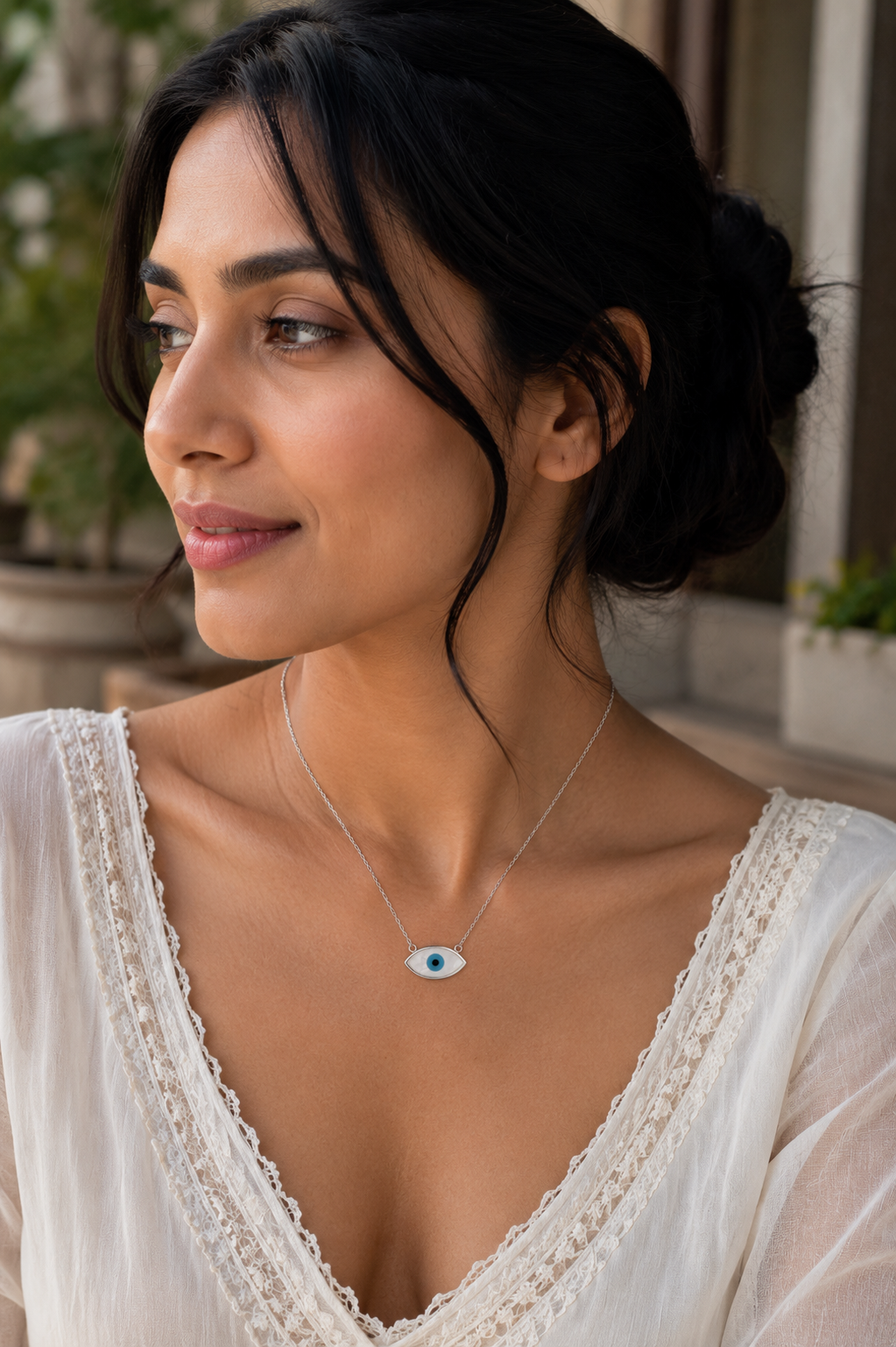 Minimal Evil Eye Pendant Necklace for Women – Silver Protection Charm Necklace