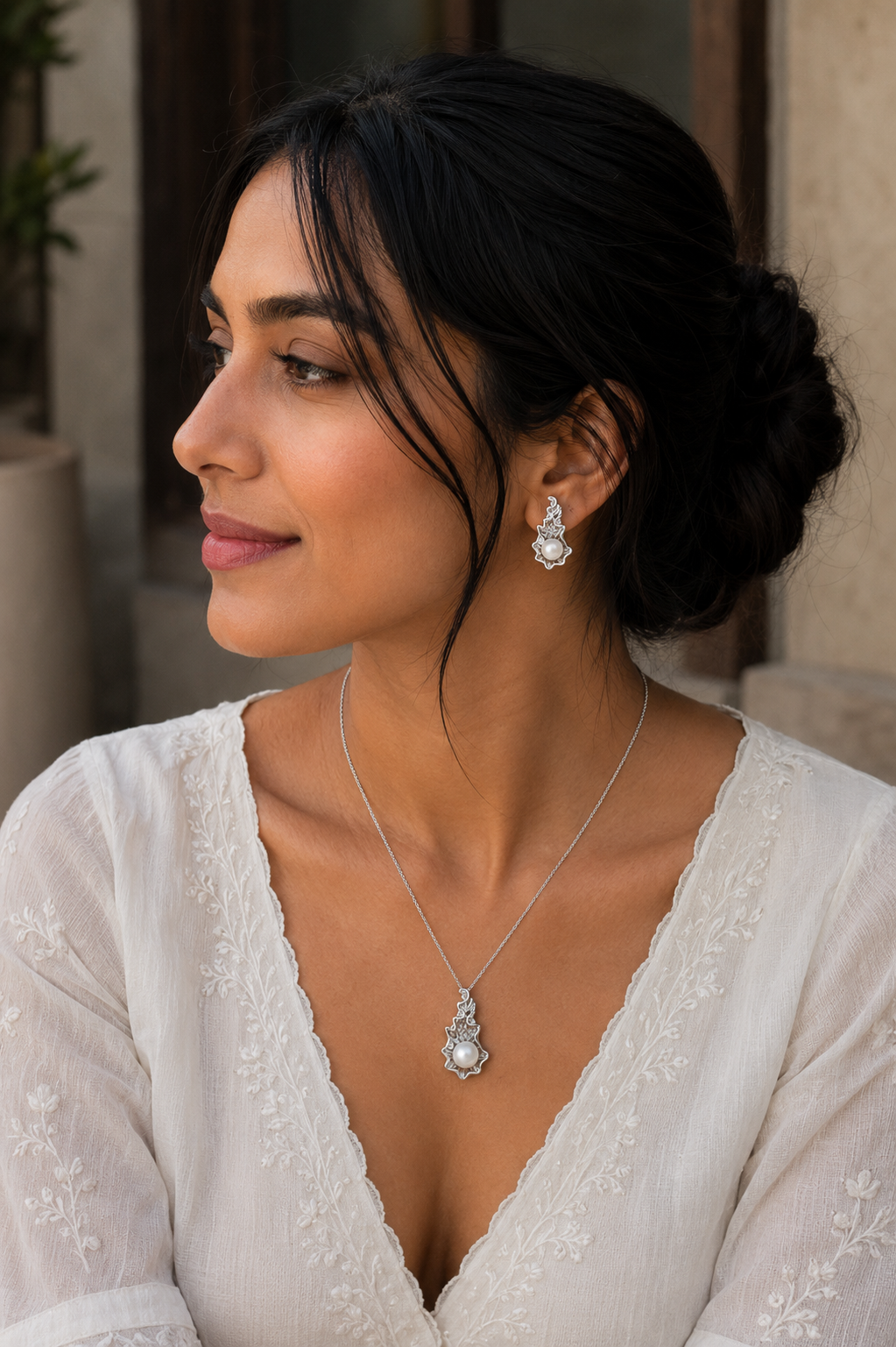 Organic Pearl Leaf Jewelry Set in White Gold Finish