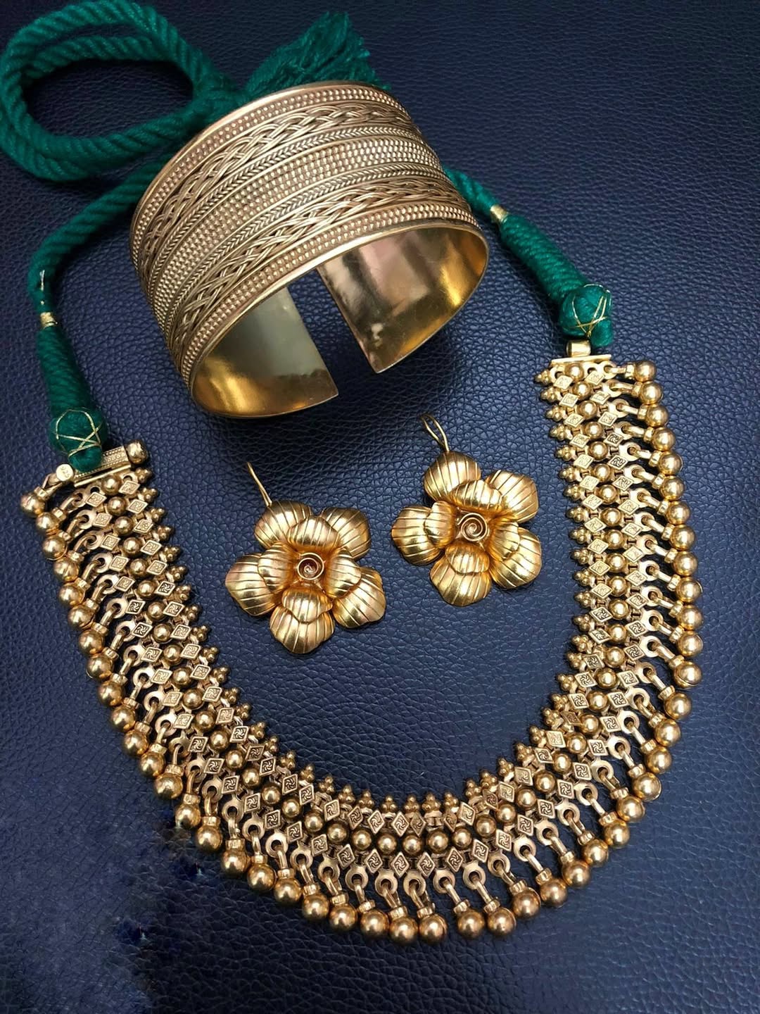 Emerald Dori Gold Necklace Set with Layered Beadwork & Floral Statement Earrings