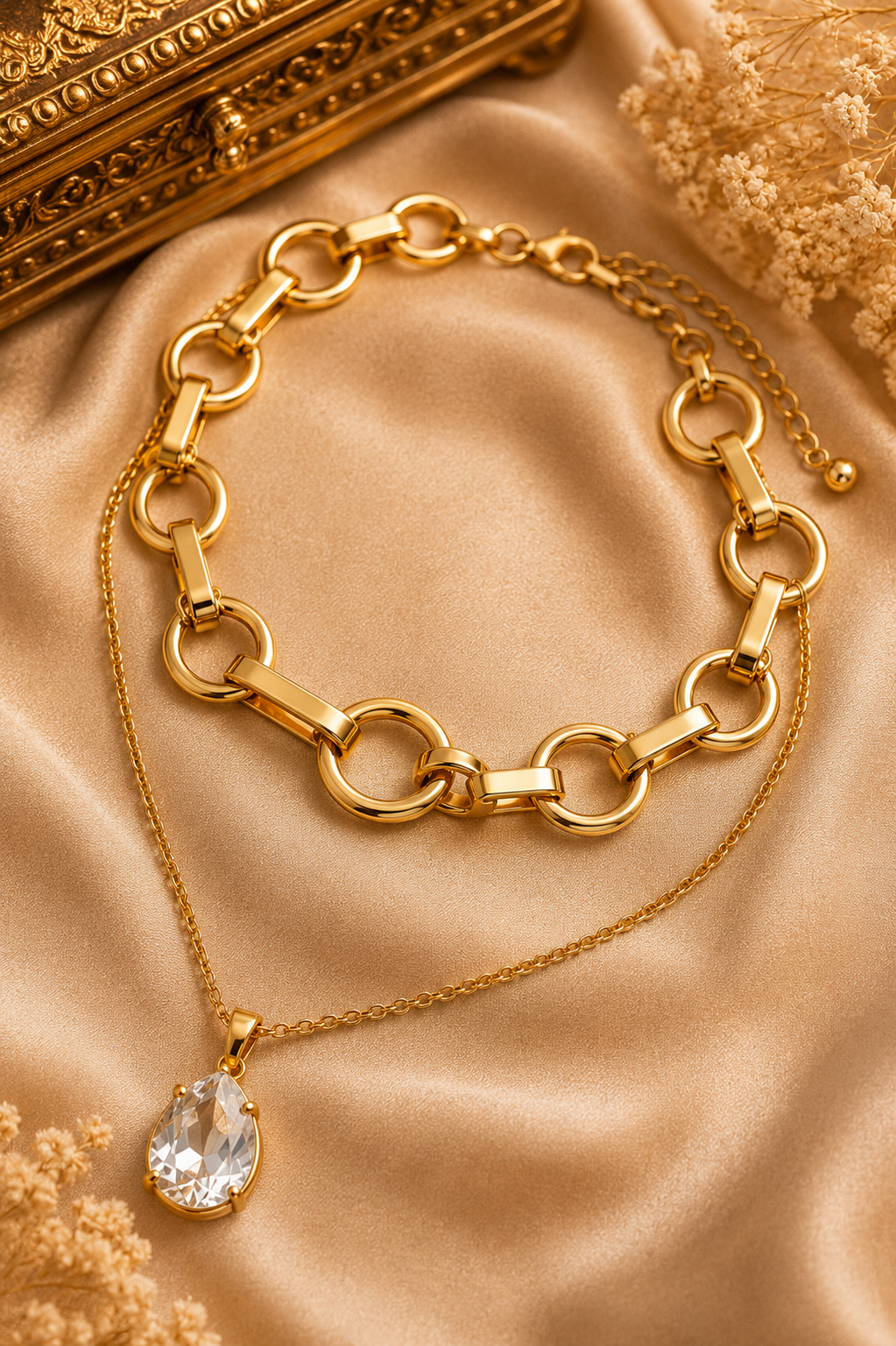 Dual Layer Crystal Pendant Chain Necklace – Modern Luxe Statement Necklace for Women