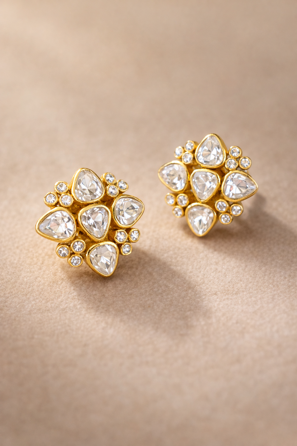 Elegant Kundan Floral Stud Earrings