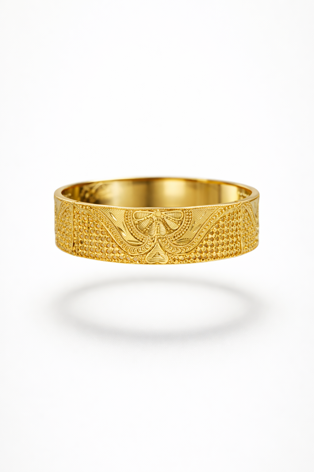 Traditional Engraved Gold Band Ring