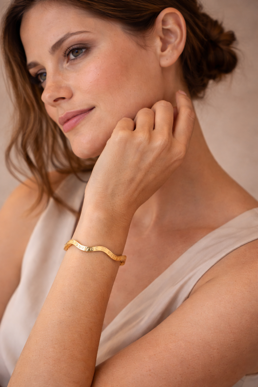 Minimal Engraved Wave Gold Open Ring